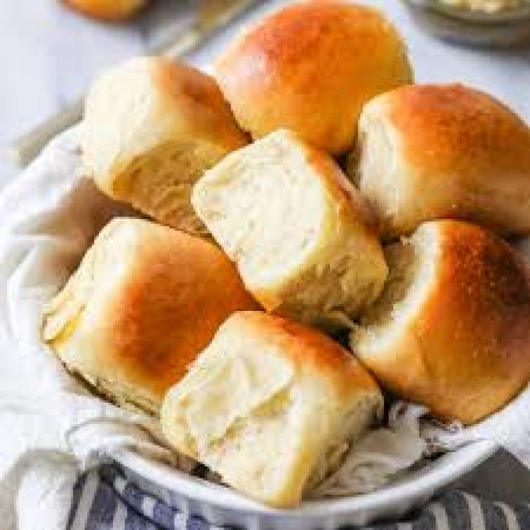 Dinner rolls