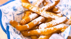 Funnel cake fries